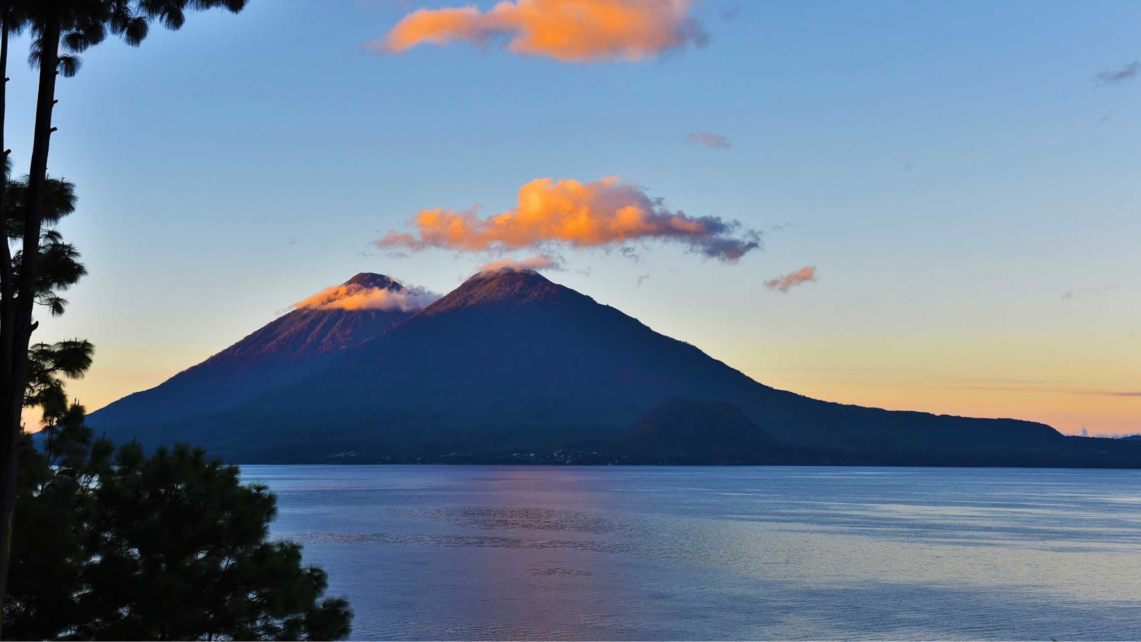 Image of Lake Atitlán