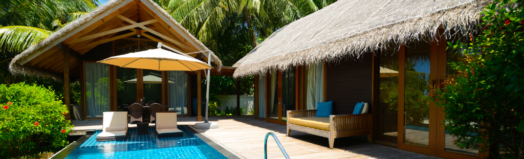 blog-casas-vacacionales-playas-guatemala-piscina.png