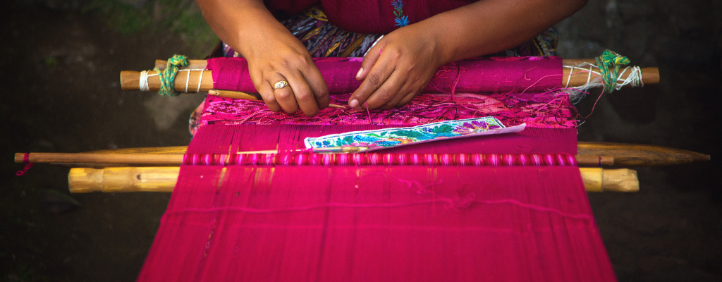 blog-foto-cuerpo-guia-turistico-guatemala-tecnicas-tradicionales.png