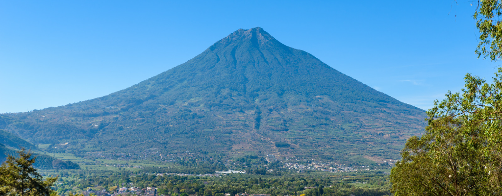 blog-presupuesto-viaje-guatemala-dinero-turismo-paisaje.png