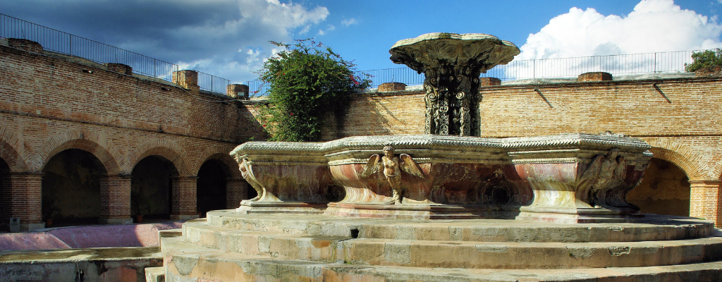 blog-renta-casa-vacacional-antigua-guatemala-fuente.png