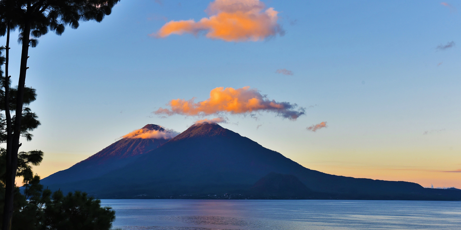 Are you thinking about traveling to **Guatemala**? With its beautiful beaches, breathtaking volcanoes, and rich Mayan history, it's no wonder this Central American country is a popular destination. In this blog post, we'll share 10 of the best tips for planning a trip to Guatemala, including the must-see destinations of Antigua, Lake Atitlan, and Tikal, as well as some advice on how to make the most of your trip.

![blog-tips-volcanes-playas-ruinas-guatemala-antigua.png](https://cdn.travelisimo.com/blog_tips_volcanes_playas_ruinas_guatemala_antigua_e4971db390)
##### Photographs of the colorful colonial streets of Antigua Guatemala.

---

## Visit Antigua
The charming colonial city of Antigua is a must-see destination in Guatemala. With its cobblestone streets, colorful Spanish colonial architecture, and stunning volcanoes in the distance, it's a photographer's dream. Make sure to visit the iconic Agua volcano and the beautiful Cerro de la Cruz lookout point for panoramic views of the city.

---

## Explore Lake Atitlan
Nestled in the heart of the highlands, Lake Atitlan is a stunning natural wonder. Surrounded by towering volcanoes and dotted with charming Mayan villages, it's the perfect place to relax and [enjoy the natural beauty](https://travelisimo.com/es/guatemala/actividades/tours-y-experiencias/panajachel/atitlan-paragliding-tour?country=GT&) of Guatemala. Don't miss a boat ride to the village of San Marcos, where you can learn about Mayan healing practices and visit a traditional sauna.

---

## Visit the Mayan ruins of Tikal
No trip to Guatemala is complete without a visit to the ancient Mayan city of Tikal. Located in the rainforest of northern Guatemala, Tikal is home to some of the best-preserved Mayan ruins in Central America. Take a guided tour and learn about the fascinating history and culture of the Maya as you [explore the towering pyramids](https://travelisimo.com/es/guatemala/actividades/tours-y-experiencias/tikal/sunrise-tour-of-tikal-ruins-2?country=GT&) and ancient plazas.

![blog-tips-volcanes-playas-ruinas-guatemala-panajachel.png](https://cdn.travelisimo.com/blog_tips_volcanes_playas_ruinas_guatemala_panajachel_aaea601fae)
##### Photo of Lake Atitlan with volcanoes in the background

---

## Learn some basic Spanish
While many people in Guatemala speak some English, it's always a good idea to learn a few basic phrases in Spanish, or enroll in a [Spanish academy](https://travelisimo.com/es/guatemala/directorio-turistico/escuelas-de-espanol?country=GT). This will not only help you communicate with locals, but it will also show respect for the culture and make your trip more enjoyable.

---

## Respect local customs
Guatemala is a culturally diverse country with a rich history and traditions. Make sure to respect local customs and traditions, including dress codes and cultural norms.

---

## Stay safe
While Guatemala is generally a safe country, it's always a good idea to take some basic precautions to ensure a smooth and enjoyable trip. Avoid walking alone at night, keep your valuables safe, and be aware of your surroundings.

---

## Pack wisely
Guatemala has a tropical climate, so make sure to pack lightweight, comfortable clothing. It's also a good idea to bring insect repellent, [sunscreen](https://travelisimo.com/es/centroamerica/blog/publicaciones/bloqueador-solar-vacaciones-protege-rayos-uv-reduce-riesgo-cancer-piel-previene-quemaduras?country=GT), and a hat to protect against the sun.

![blog-tips-volcanes-playas-ruinas-guatemala-tikal.png](https://cdn.travelisimo.com/blog_tips_volcanes_playas_ruinas_guatemala_tikal_d4443f72ac)
##### Photograph of the Great Jaguar in Tikal, Petén

---

## Take a day trip to Cancun
Guatemala may not be known for its beaches, but that doesn't mean you can't enjoy some beach time during your trip. Take a day trip to the beautiful beaches of Cancun, located just a short flight from Guatemala City. You'll find plenty of activities to enjoy, from snorkeling and scuba diving to lounging on the sandy shores.

---

## Consider a trip to Costa Rica
If you have some extra time, consider adding Costa Rica to your itinerary. This beautiful Central American country is known for its stunning beaches, lush rainforests, and abundant wildlife. You can easily combine a trip to Guatemala with a [visit to Costa Rica](https://travelisimo.com/es/costa-rica/blog/publicaciones/playas-costa-rica-punta-leona-blanca-samara-guanacaste-manuel-antonio-quepos-surf-malpais-tamarindo-puntarenas-pavones-isla-tortuga-parque-nacional-tour-san-jose-blog?country=CR), either by flying or taking a short overland trip.

---

## Get travel insurance
Travel insurance is always a good idea. It can provide financial protection in the event of unforeseen circumstances such as trip cancellations, medical emergencies, and lost luggage. Without travel insurance, you could be left with significant financial losses if something goes wrong on your trip. 

![blog-tips-volcanes-playas-ruinas-guatemala-mercado-costumbres.png](https://cdn.travelisimo.com/blog_tips_volcanes_playas_ruinas_guatemala_mercado_costumbres_9e04f11039)
##### Photograph of Mercado Del Carmen in Antigua Guatemala

---

Don't miss out on this incredible destination and plan your trip to Guatemala with [Travelisimo](https://travelisimo.com/)!


