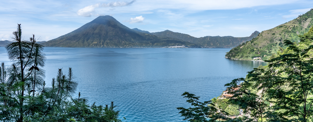 photo-body-blog-paragliding-lake.png