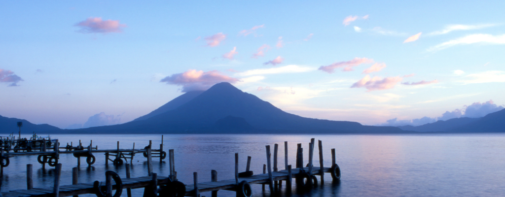 foto-cuerpo-blog-viaje-lago-atitlan-vista.png