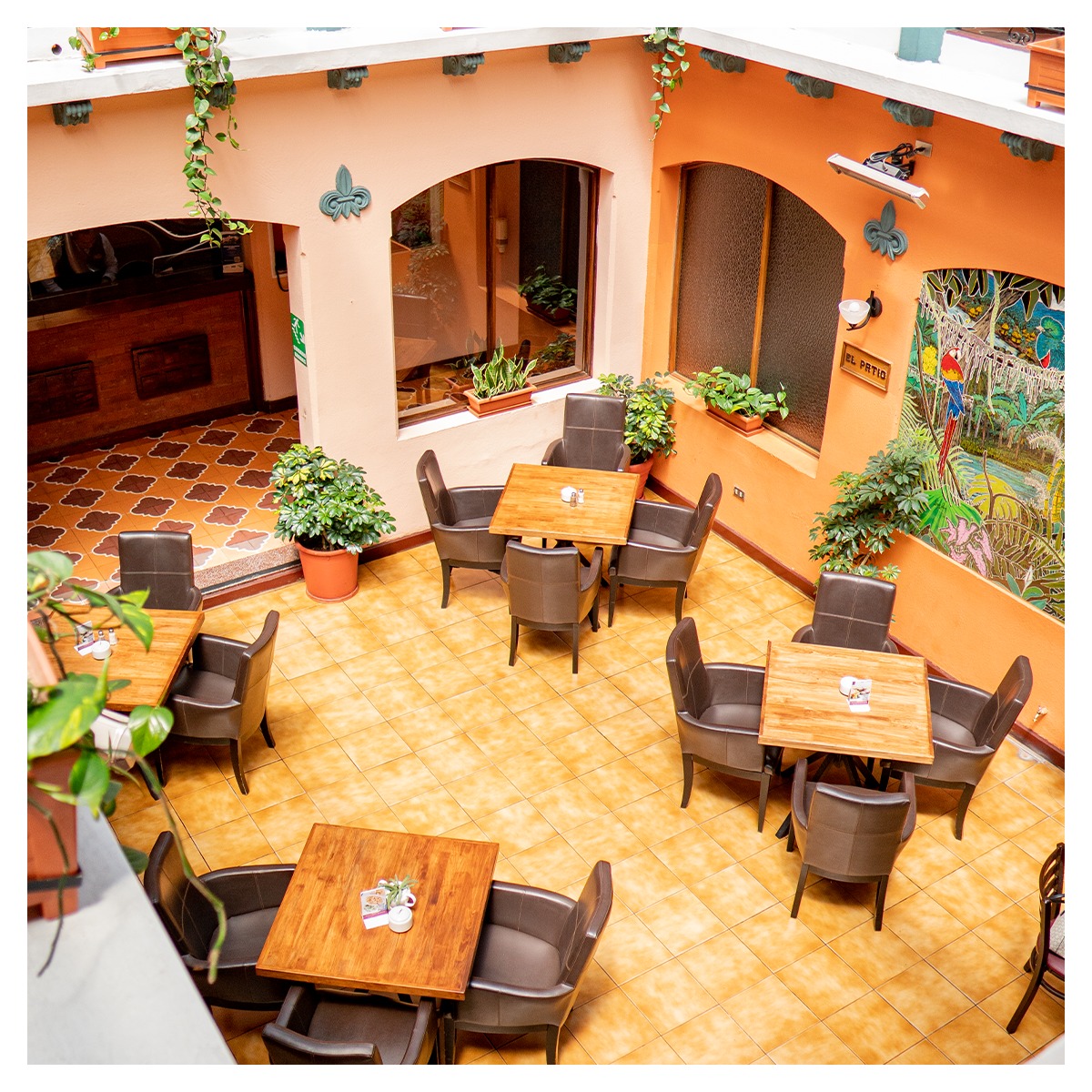 Iconic Hotel in the Heart of Quetzaletenango - 4