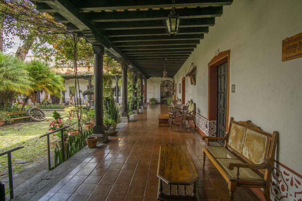 Hotel colonial y lujoso a media cuadra del arco  - 3