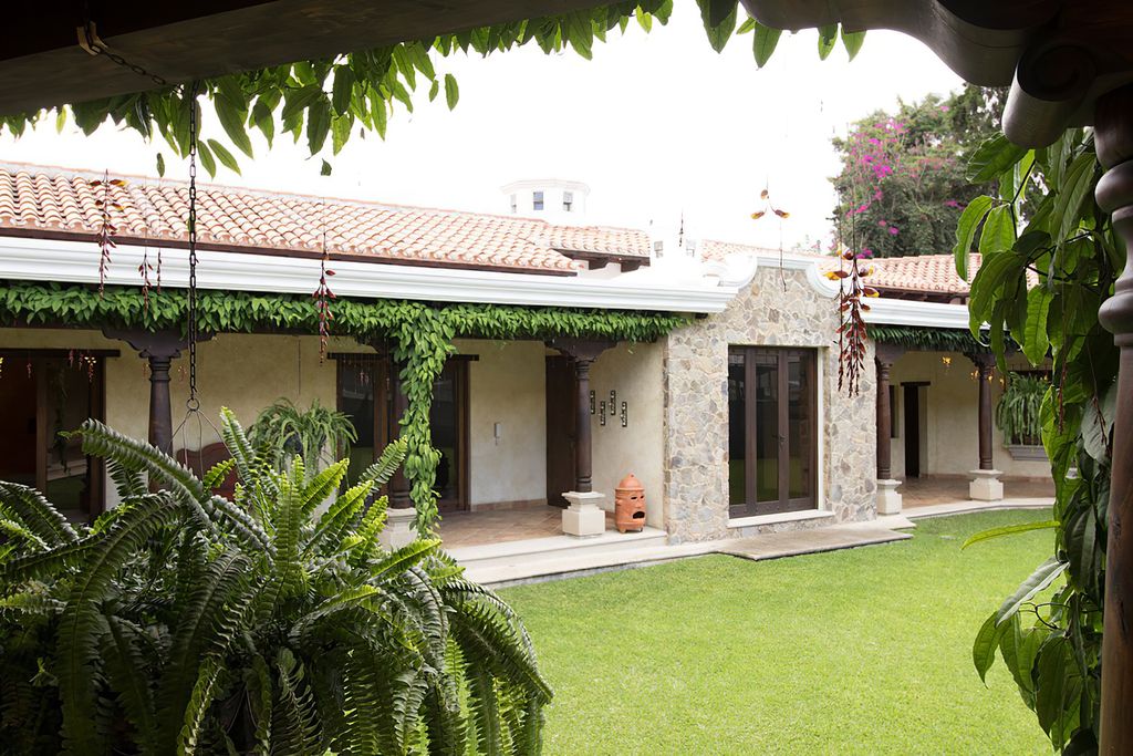 Casa Faustina Gallery Travelisimo