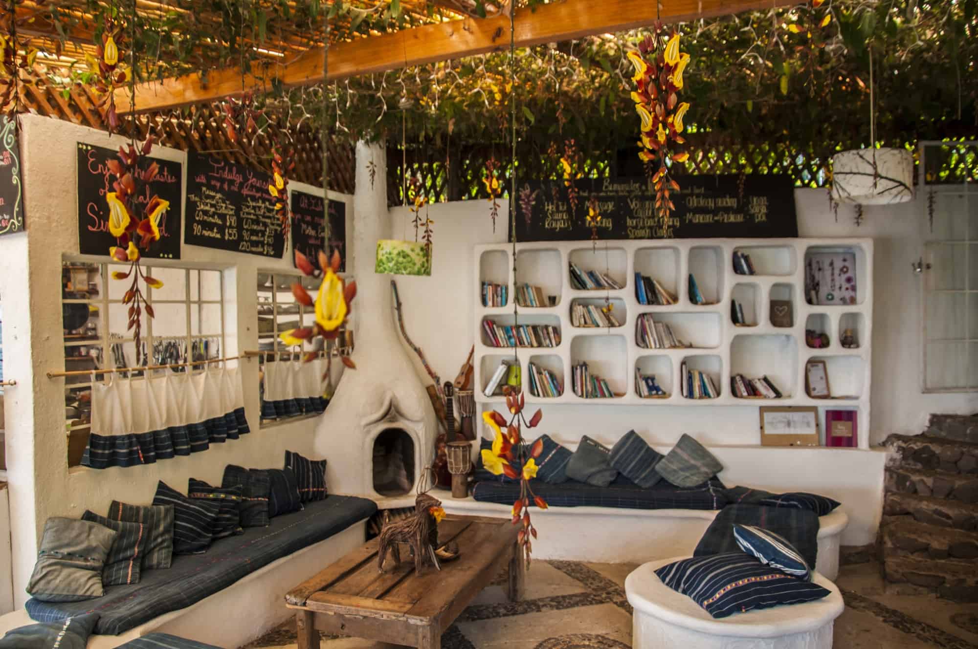 Eco-friendly hotel and restaurant on Lake Atitlan - 3