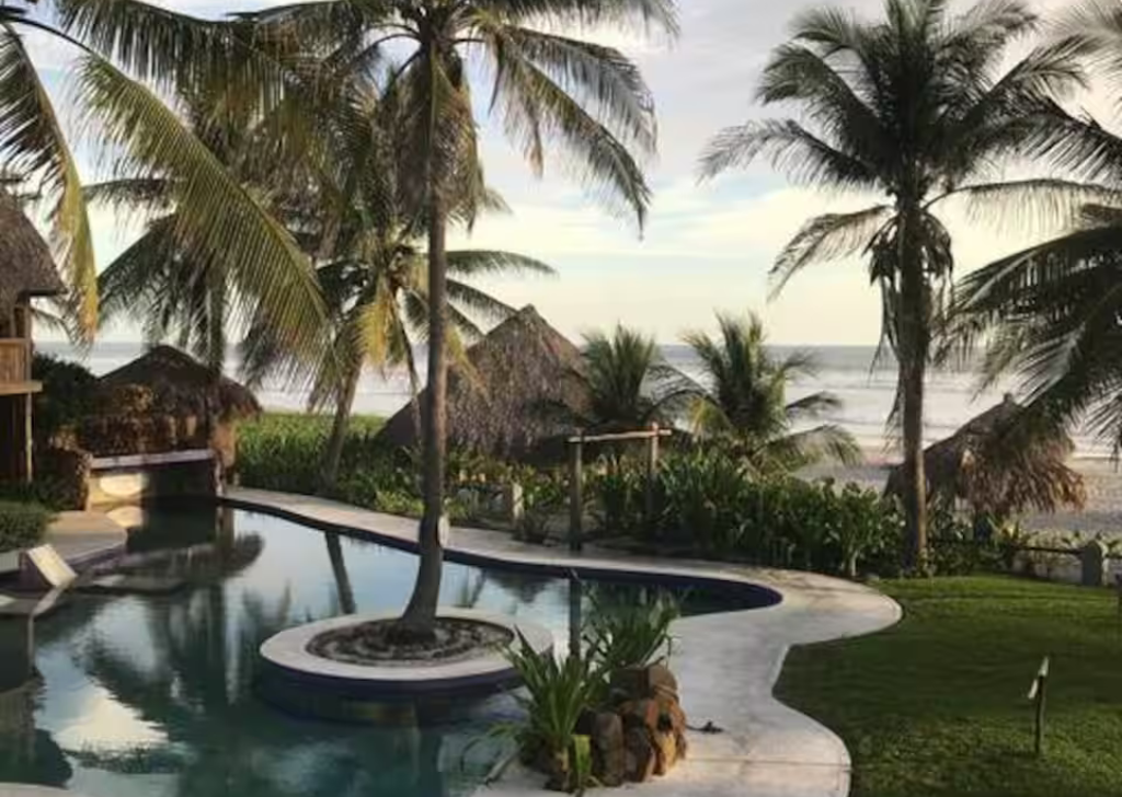 Hotel Tortuga Village | Beach Resort in El Salvador - 3