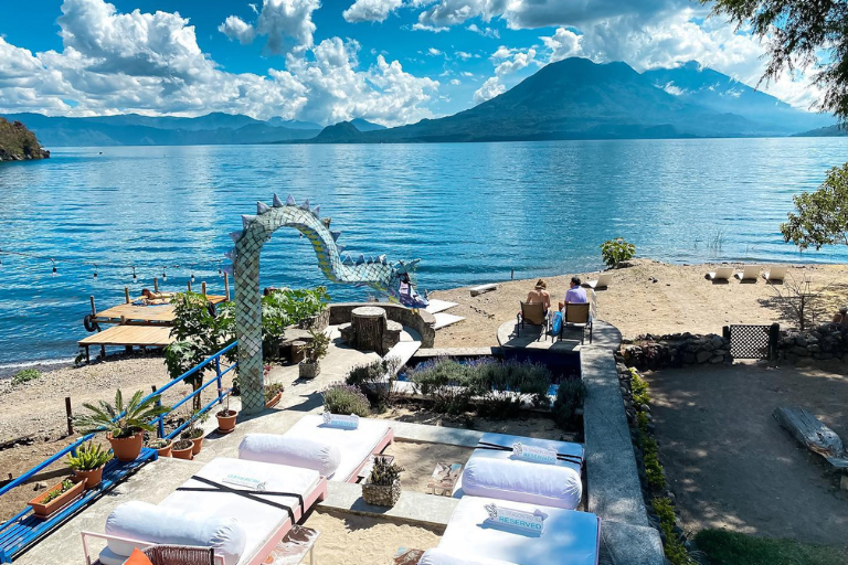 Unique experience on the Lake Atitlan - 1