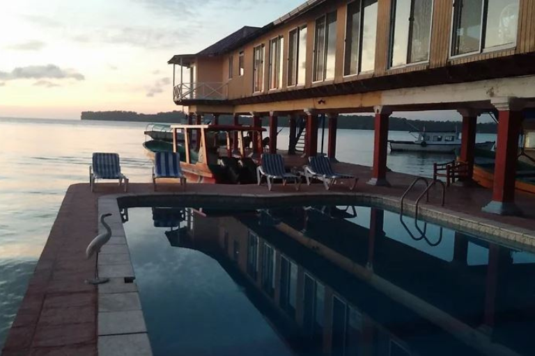 El Delfin Hotel Gallery Travelisimo