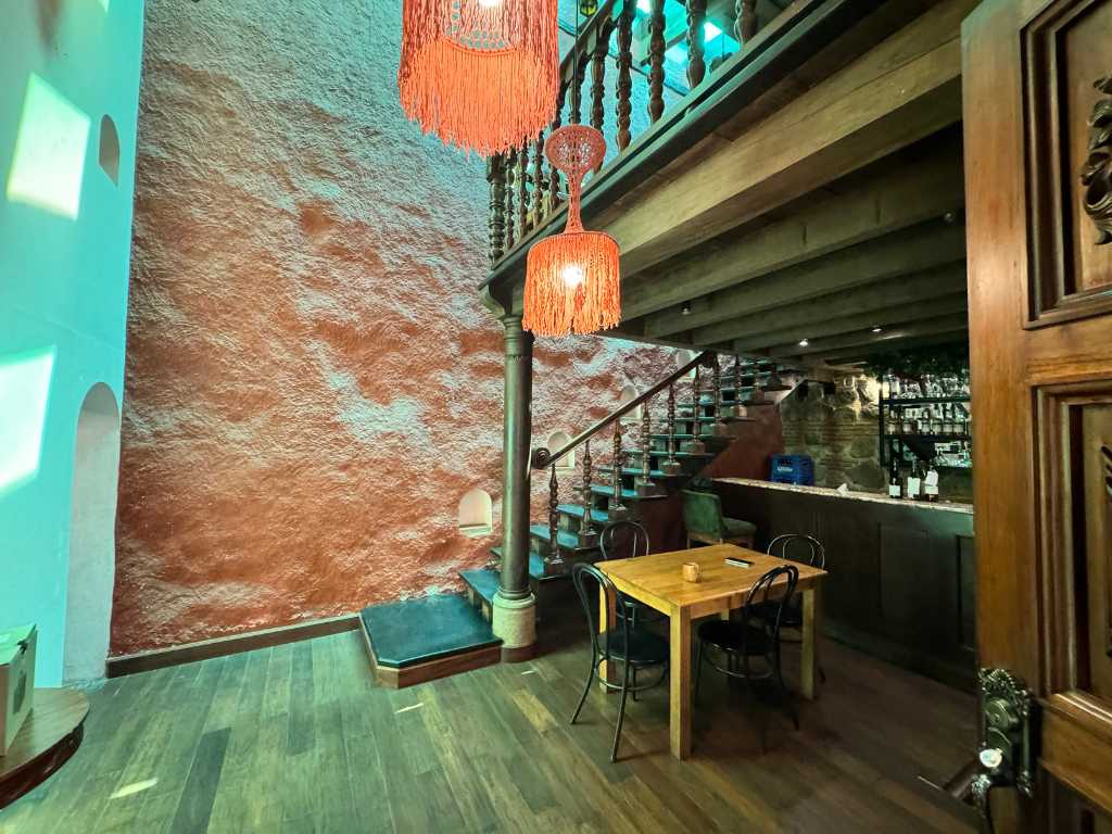 Discover timeless charm and cultural diversity - 4