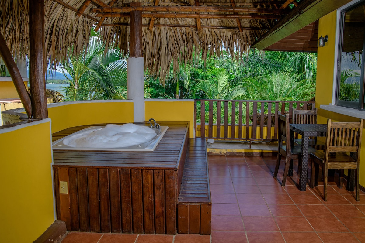 Tropical Resort with Aventura and Relax in Izabal - 4