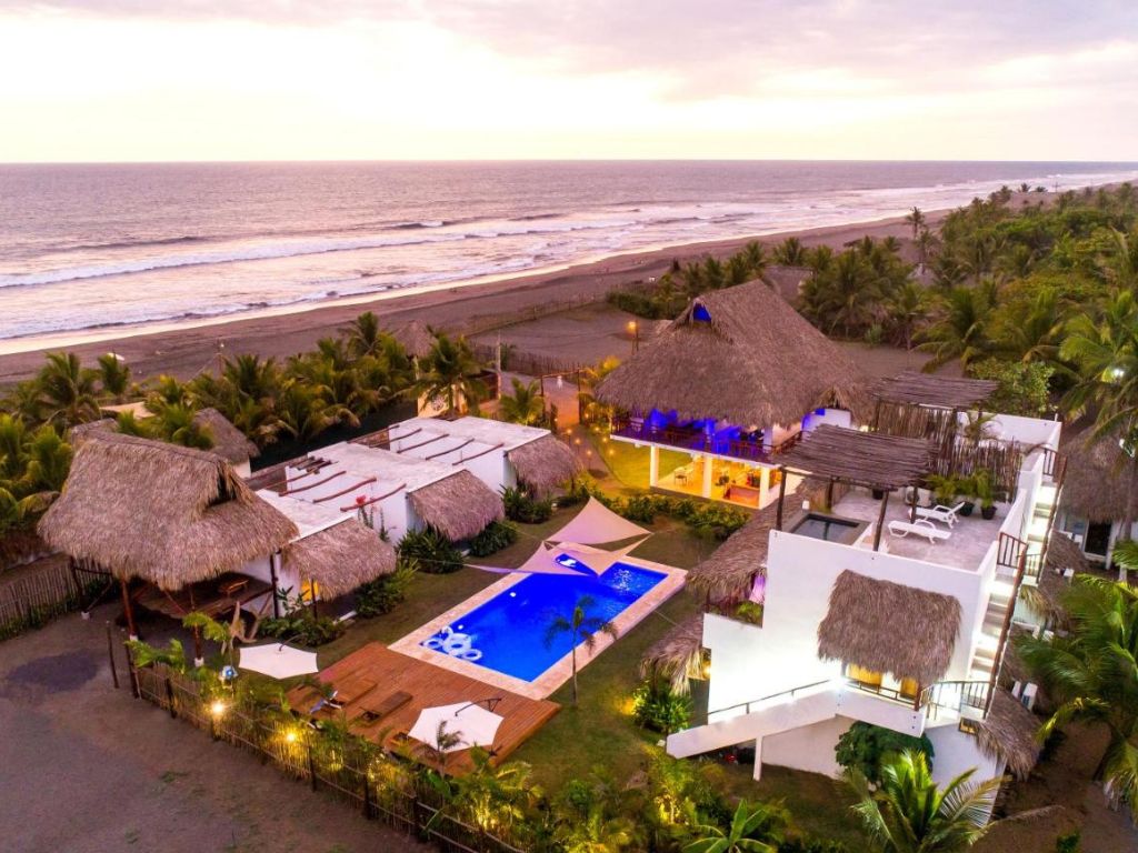Kaana Surf Hotel Gallery Travelisimo