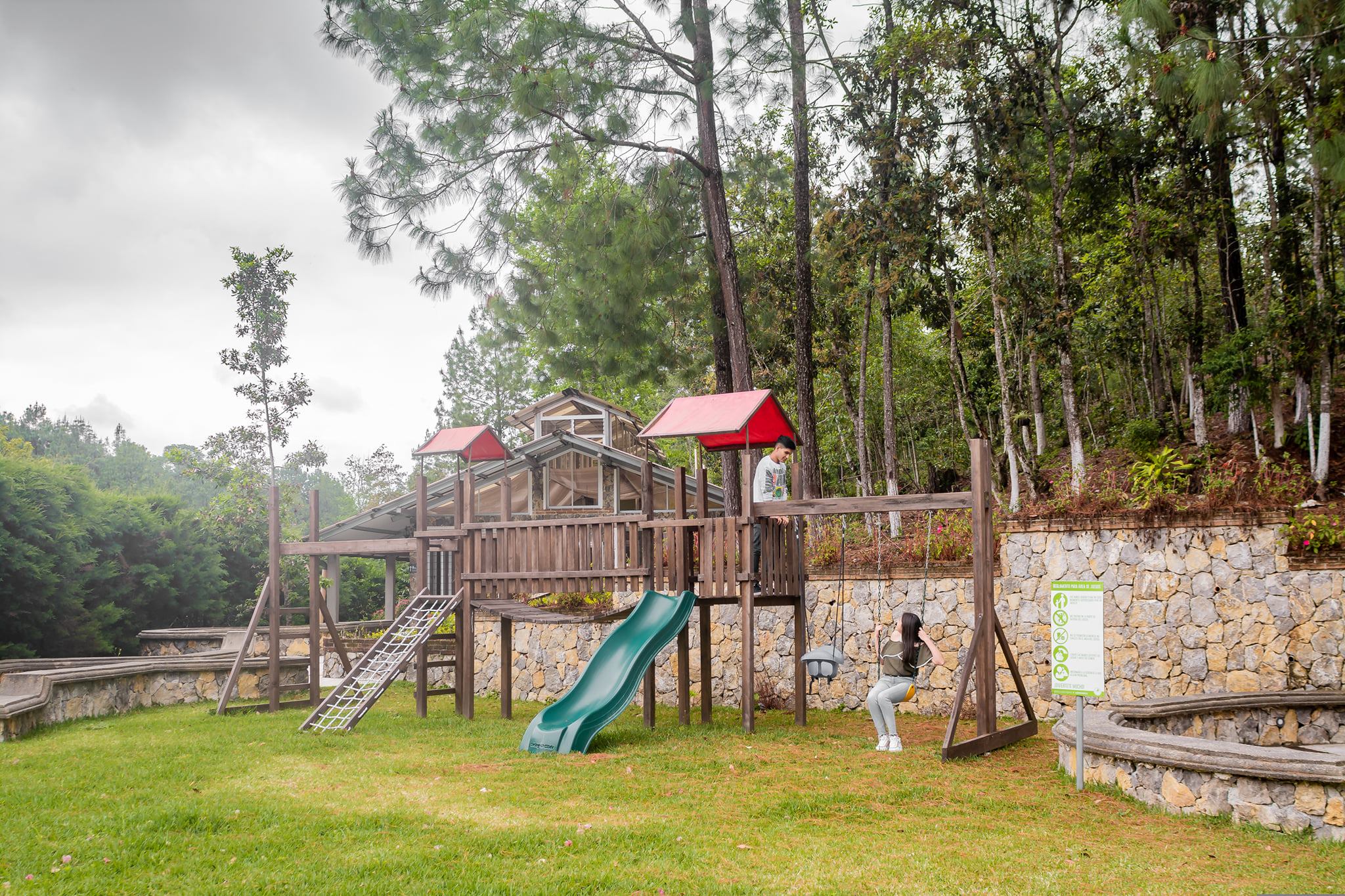 Escape the noise of the city to the mountains - 3