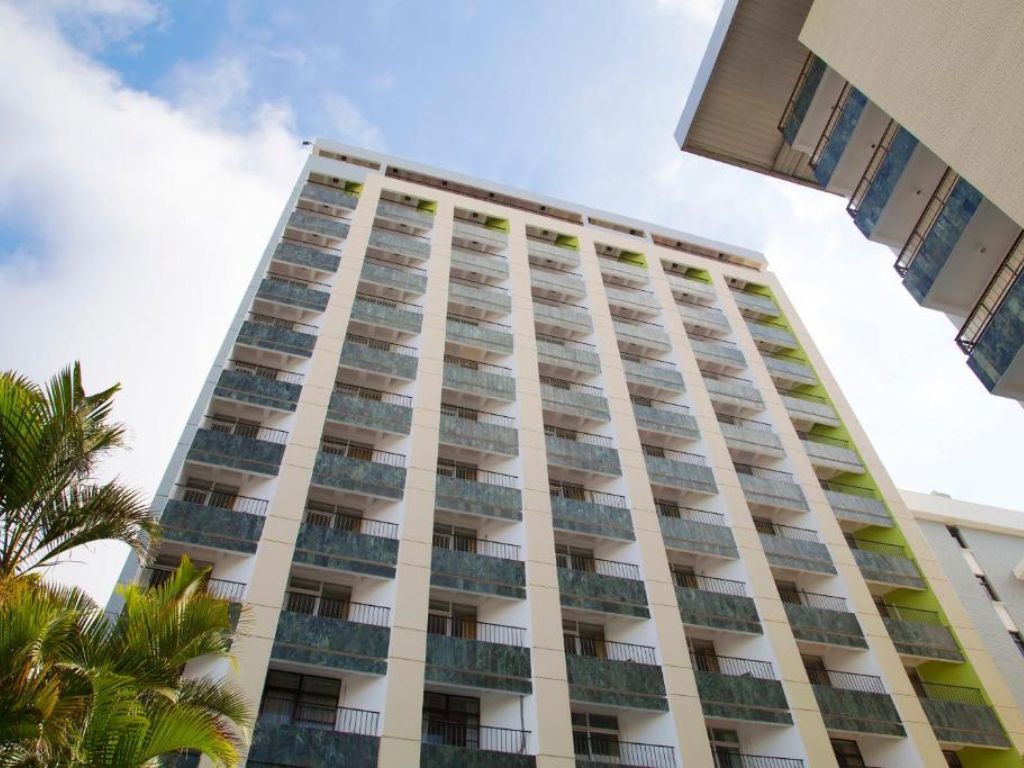 Luxury and Convenience in Guatemala's Financial Center - 2