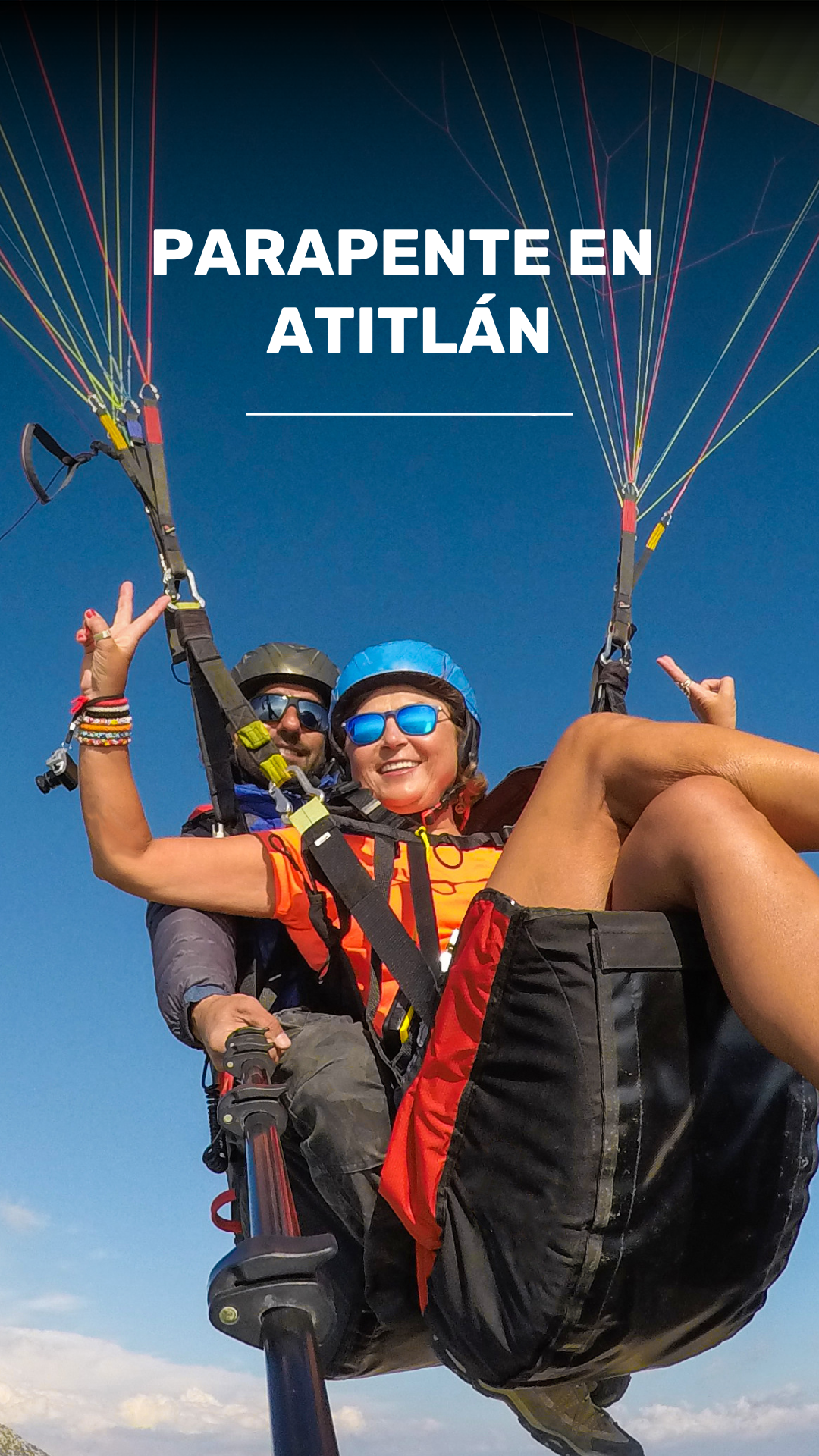 Disfruta de las vistas volando el hermoso lago de Atitán video