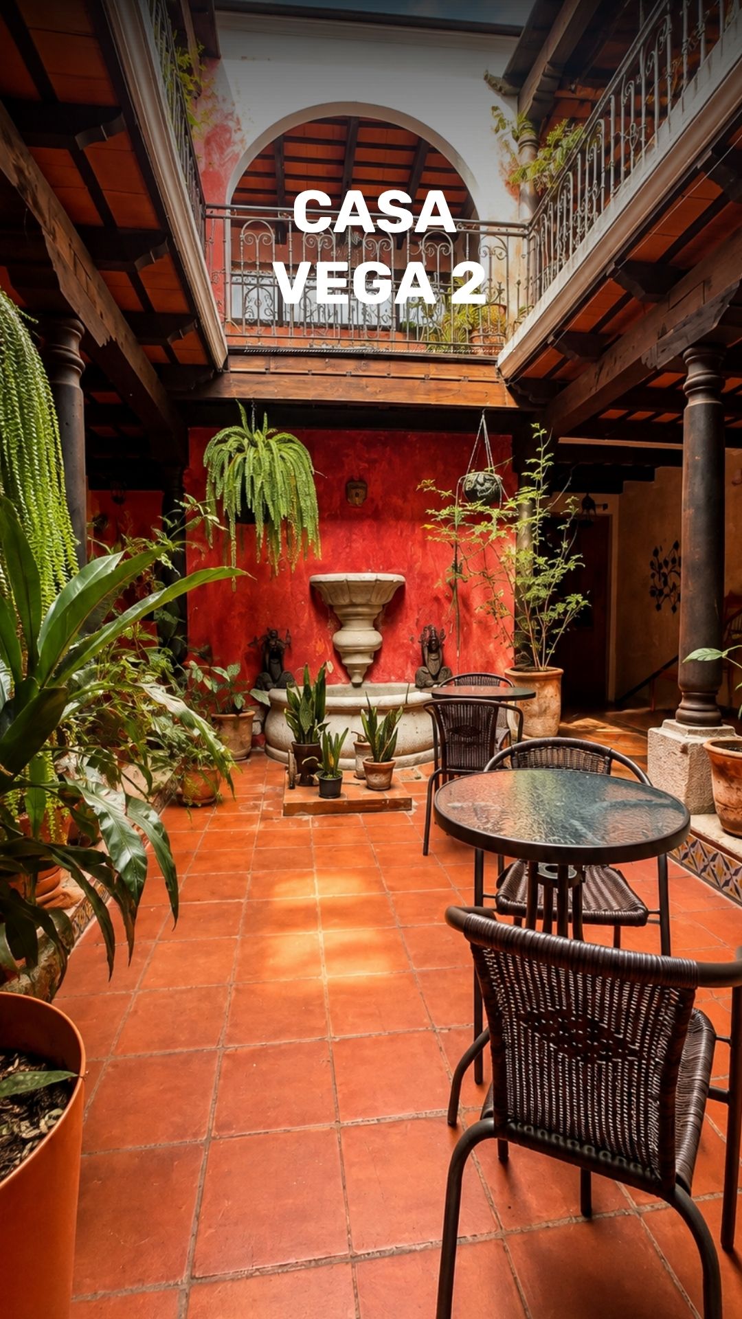 Casa con Jardín en Antigua Guatemala cerca del Parque video