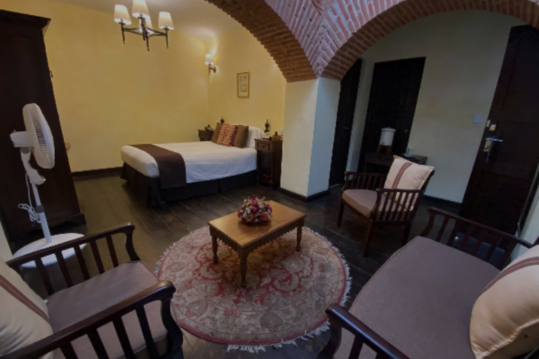 Queen Suite