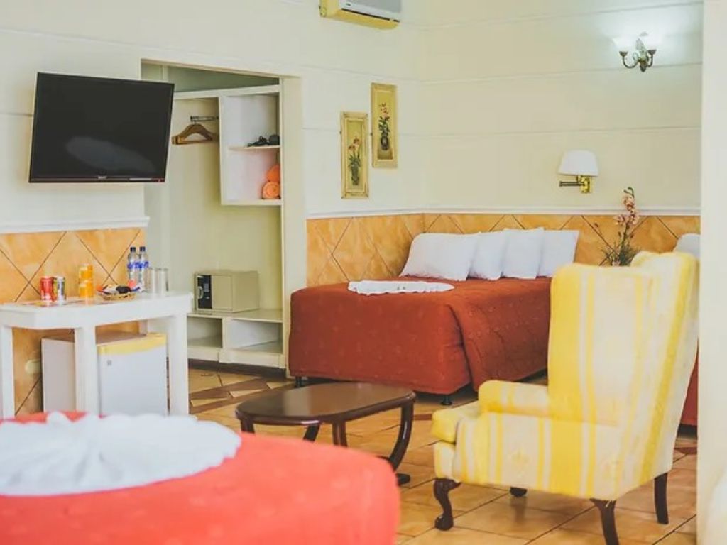 Junior Suite Room
