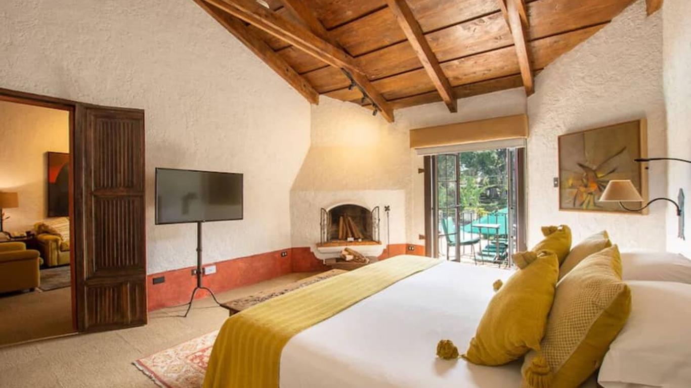 Suite Deluxe · Master Suite