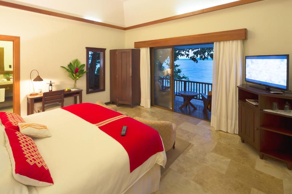 Riviera Suite