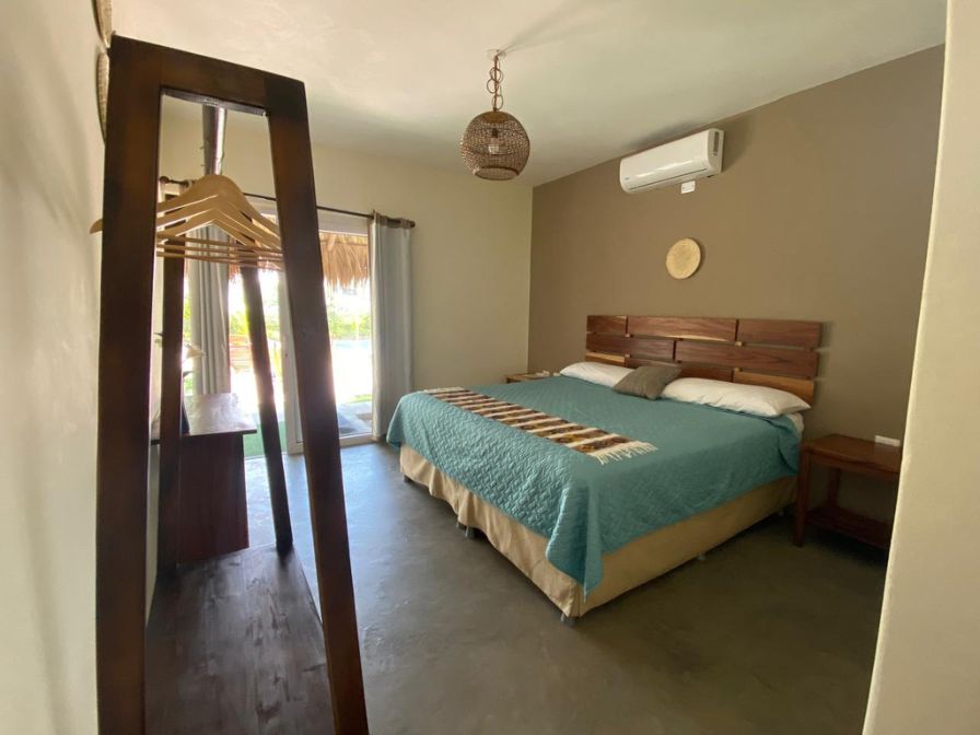 King bed room
