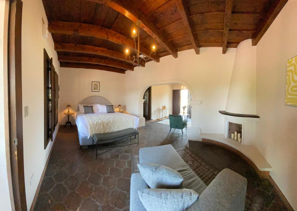 Suite Room