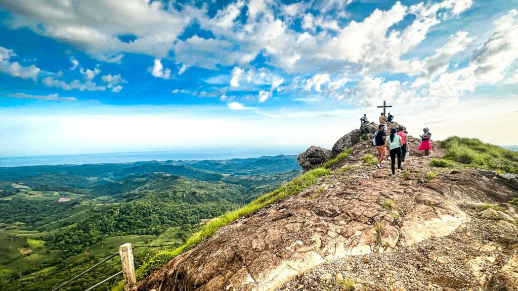 Comasagua Rock Climbing Tour and Flower Art - 3