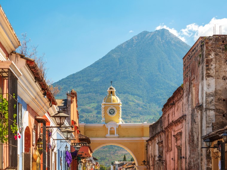 Package 4 days Antigua, Pacaya and Atitlán - 1