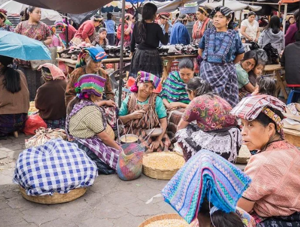 Immerse yourself in the cultural and natural wealth of the country. - 2
