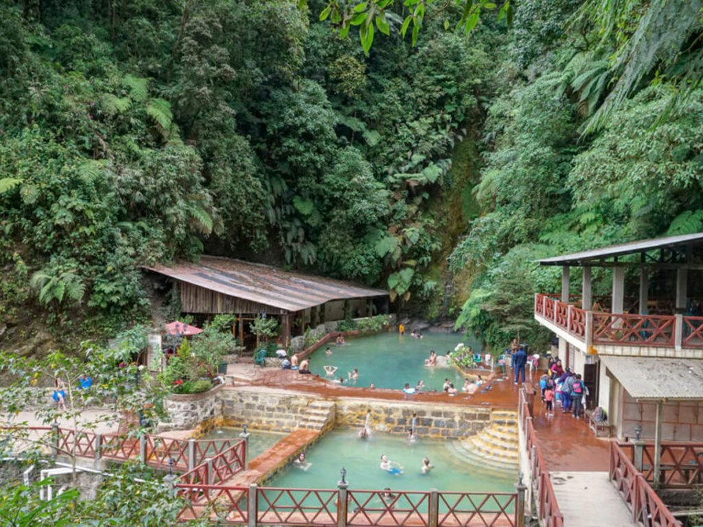 Immerse yourself in the cultural and natural wealth of the country. - 4