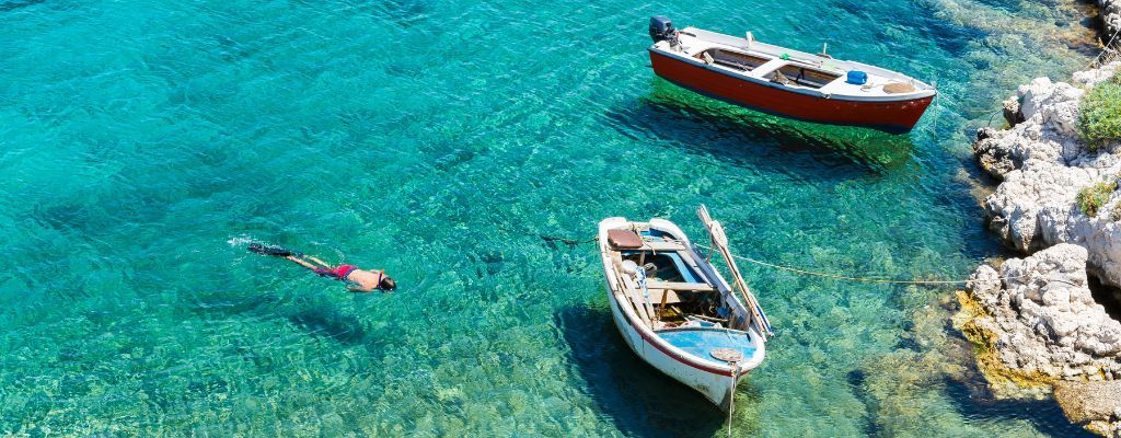 tours-en-bote-guatemala-snorkeling.jpg