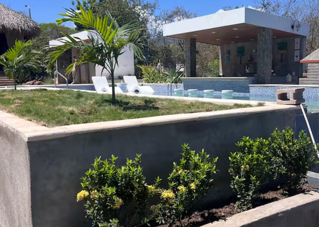 Beachfront House in Punta Mango - 2