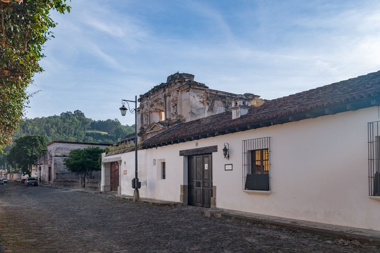 Stay in the center of old ideal for families - 1