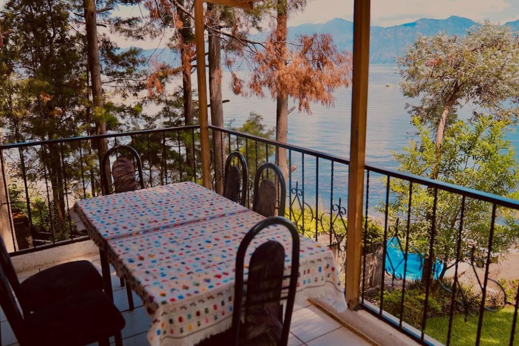 Relax and enjoy stunning and comforting views - 4