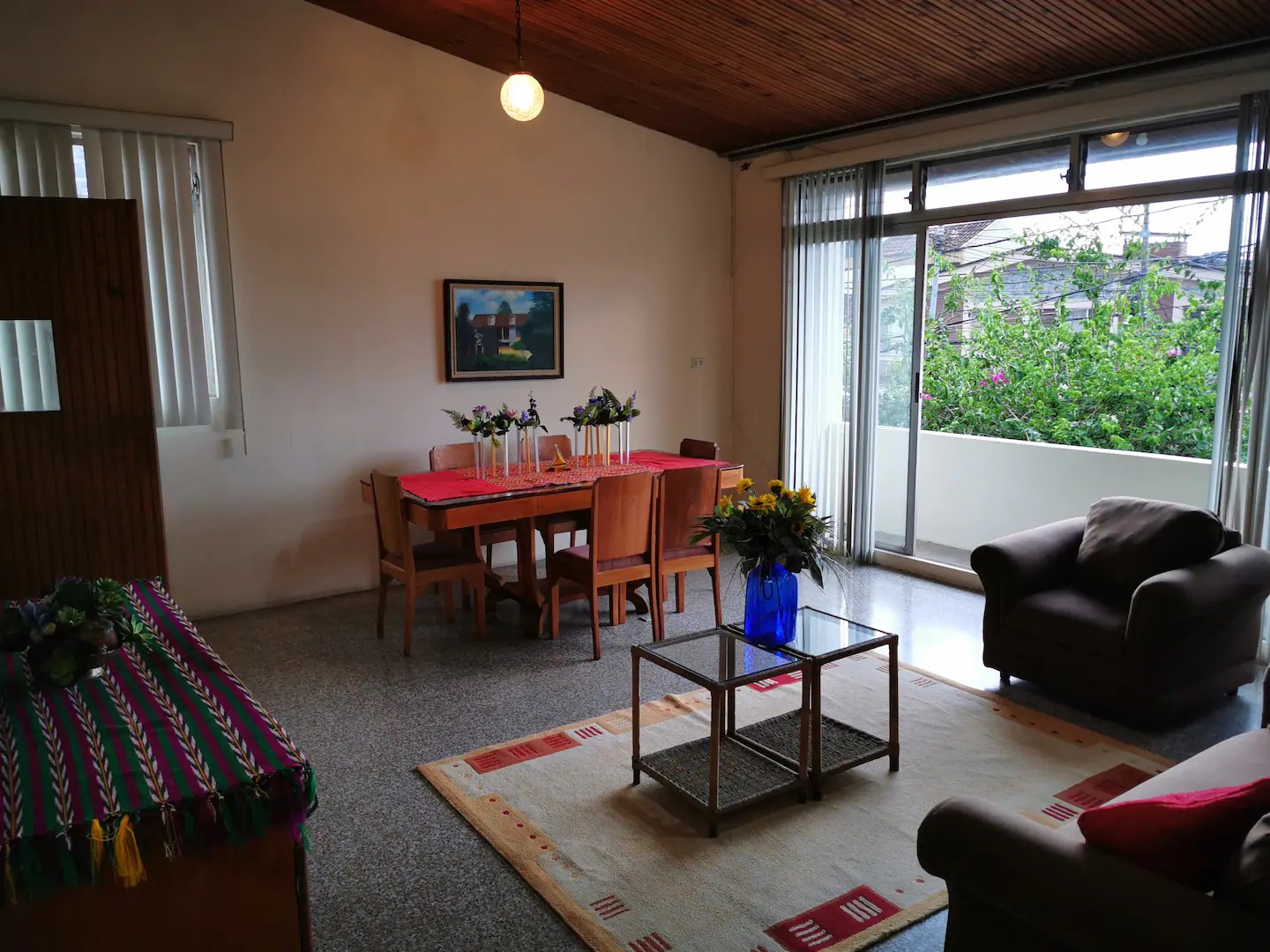 Whole Apartment Near the Airport - 1