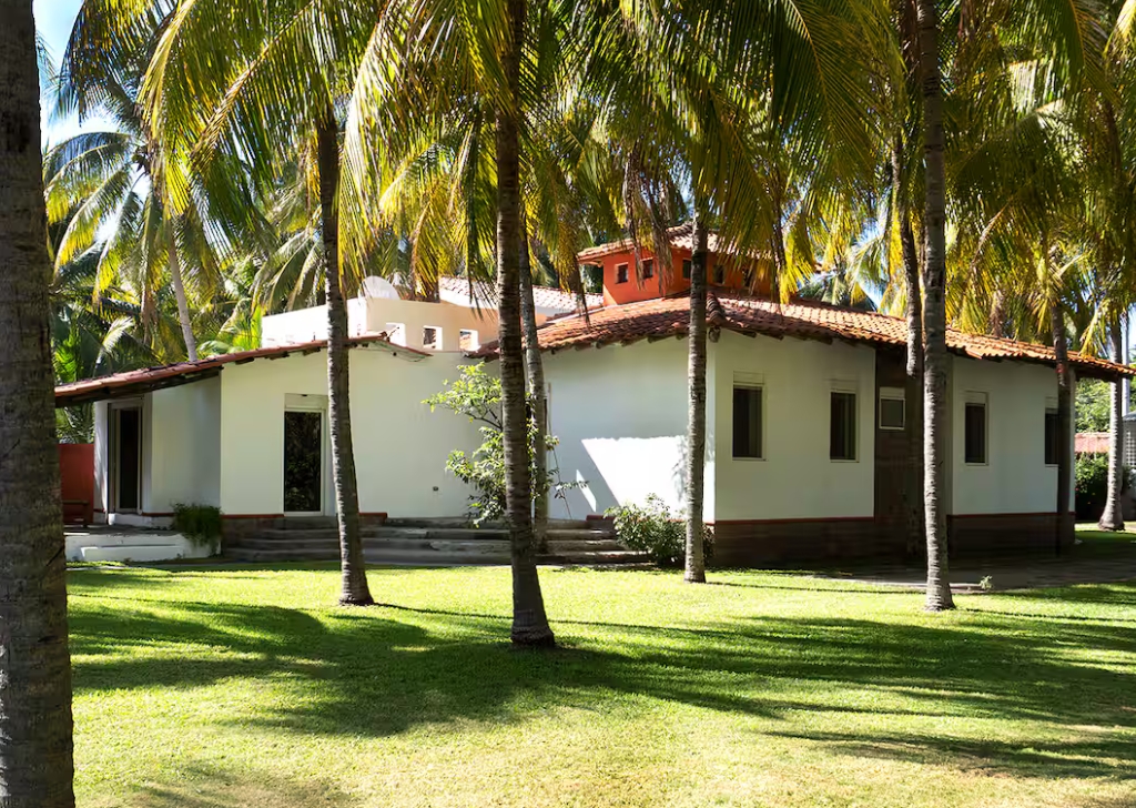 Mediterranean-Style Beachfront House - 2