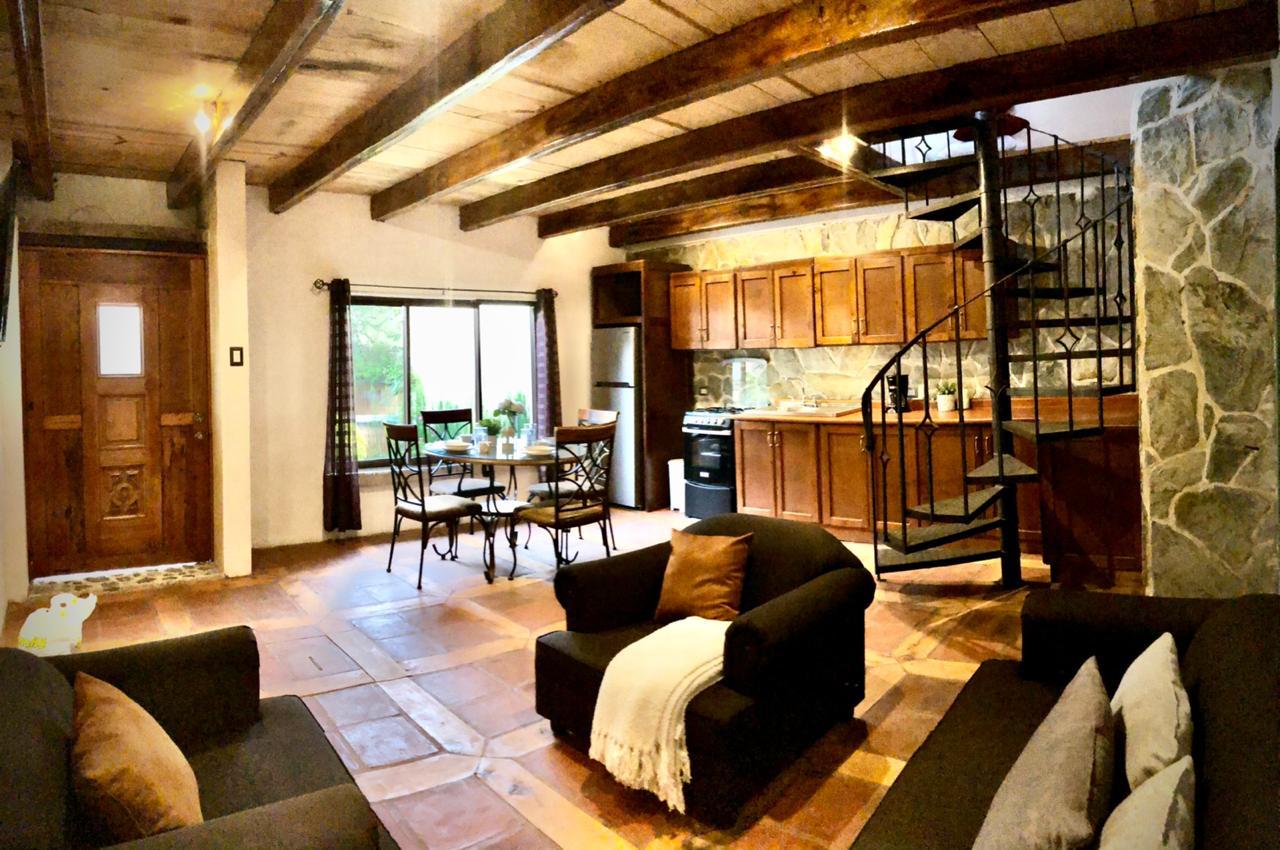 Cozy loft near Antigua with pool, jacuzzi and volcano view - 1