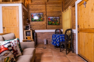 Mountain and Comfort in a Secluded Setting - 2