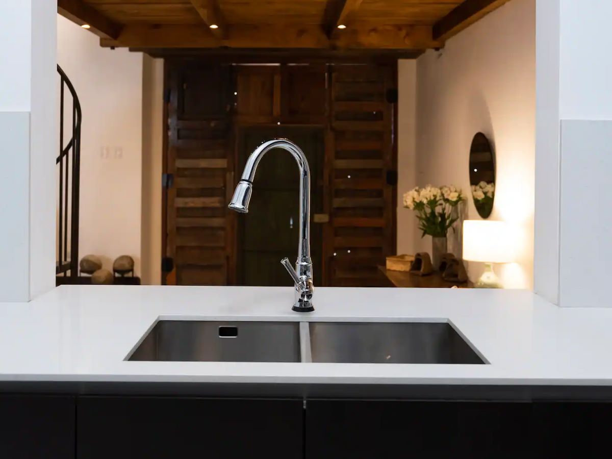 Cozy and modern house in the heart of antigua with wifi - 4