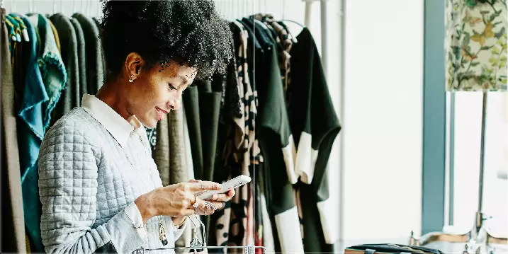 The next-generation retail store: Accelerating the hybrid shopping journey with AI and cloud - Vimarsana News