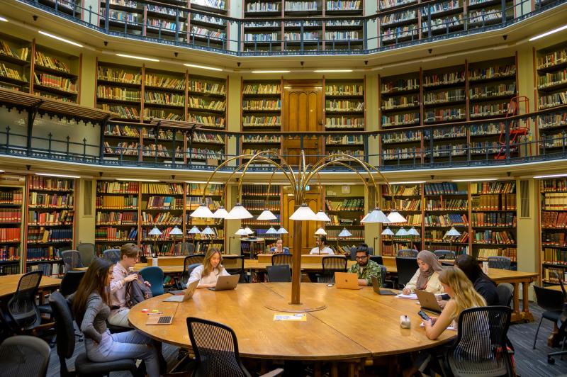 King's College London